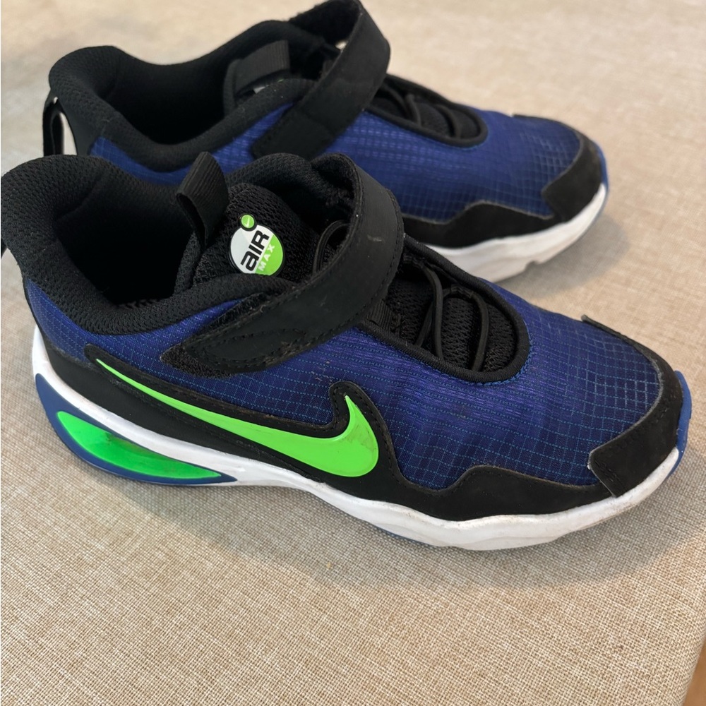 Nike Air Max Nova-13C